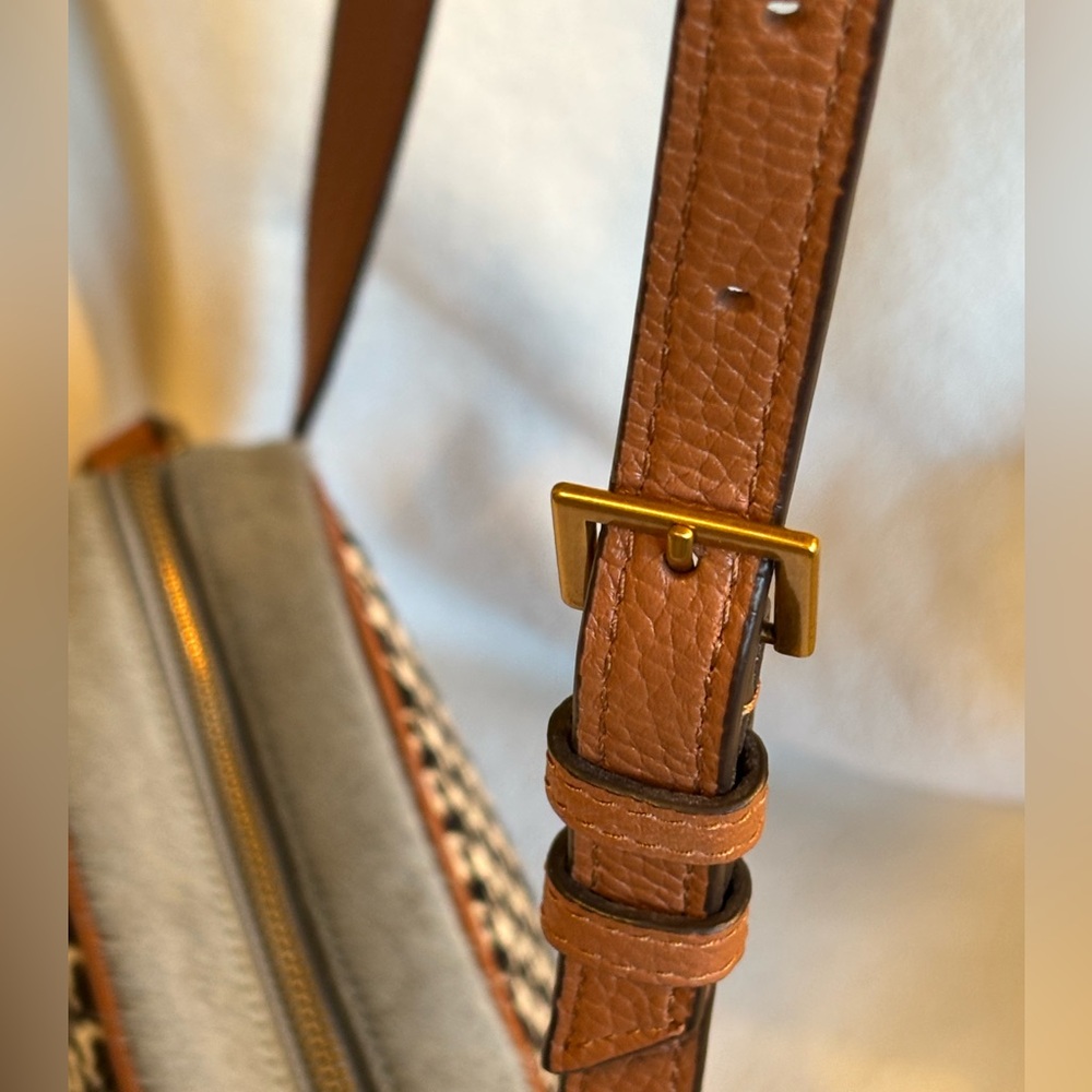 J Crew Devon Houndstooth Calf Hair Pebbled Leather Crossbody Camera Bag Like New - Picture 8 of 11